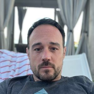 Meet your Posher, Clint